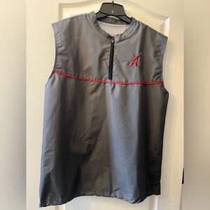 Gray Sleeveless Men's Shirt with Red Accent